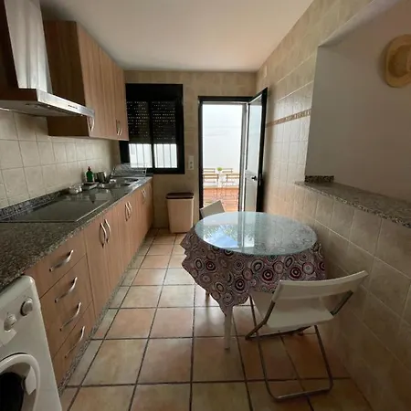 Agradable Con Chimenea En Interior * Higuera De La Sierra (Huelva)